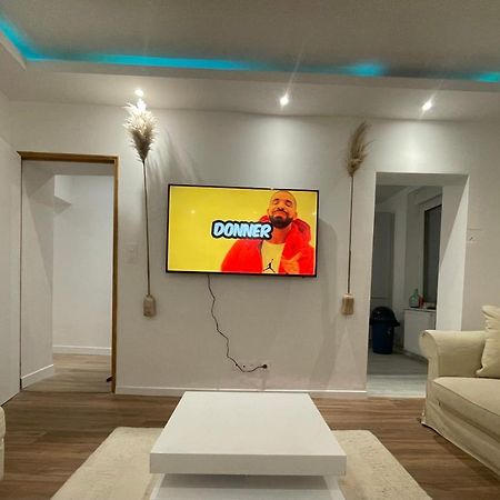 Coockooning Led Apartment Yutz Bagian luar foto